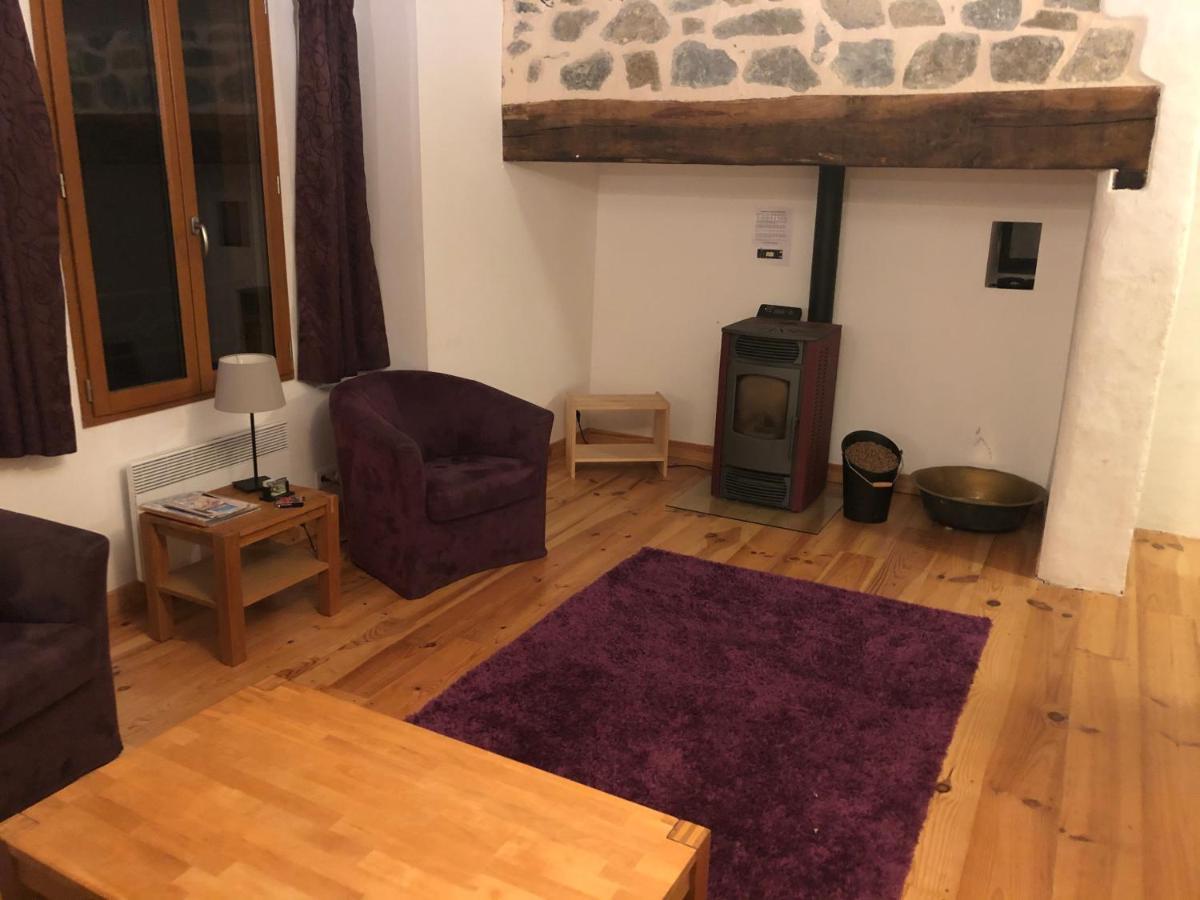 Gites La Chabanaise Больё-сюр-Дордонь Экстерьер фото